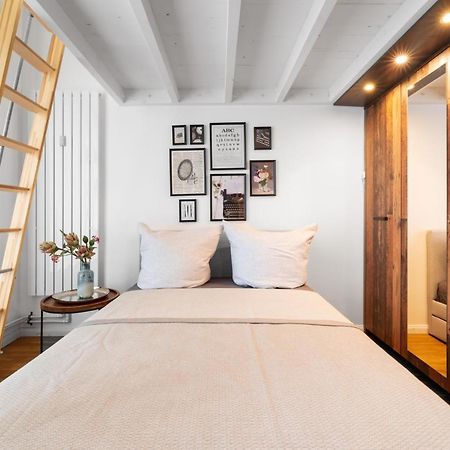 The Koburger Vh, Studio For Up To 4 With High Bed Berlin Exterior foto