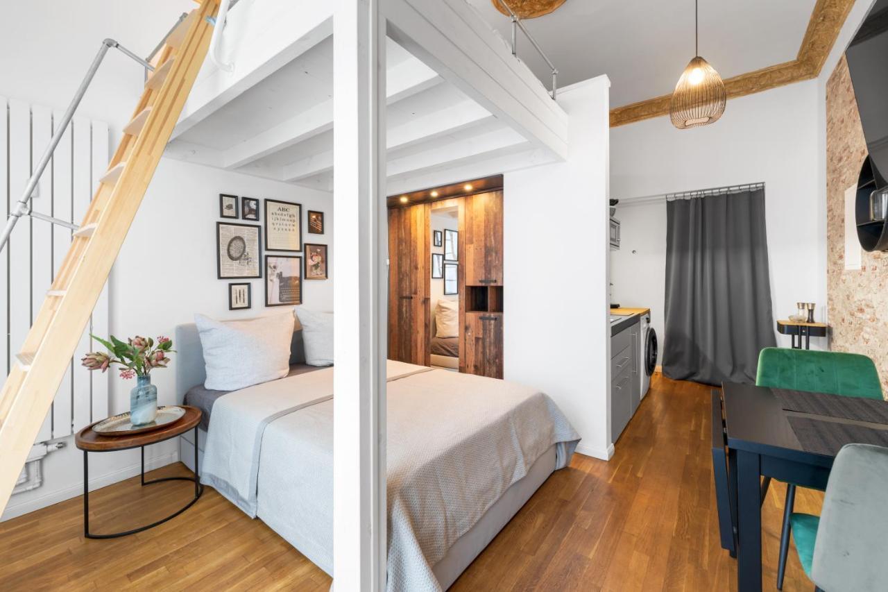 The Koburger Vh, Studio For Up To 4 With High Bed Berlin Exterior foto